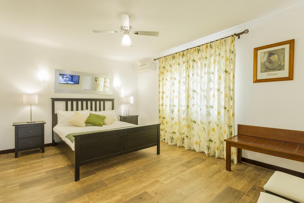 Holiday Lagos Hotell Eksteriør bilde
